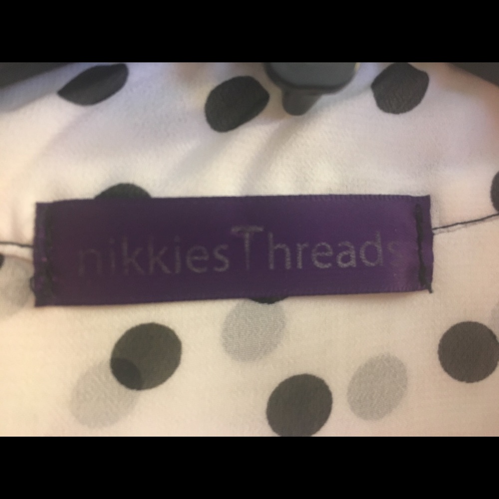 Nikkies Thread Top - Picture 2 of 3